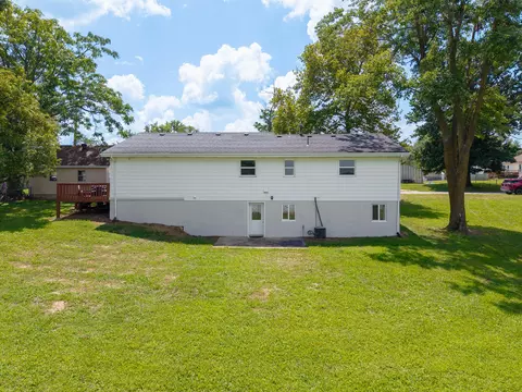 Exterior - 11812 Pine St, Centertown, MO 65023 photo 8 of 8