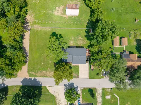 View/Area - 11812 Pine St, Centertown, MO 65023 photo 1 of 2
