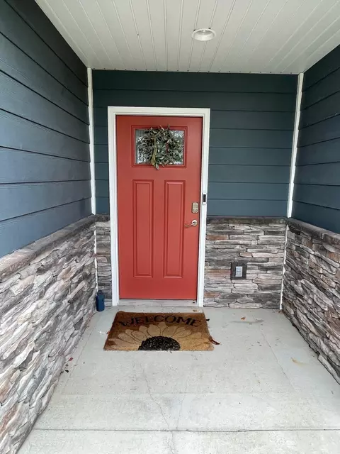 Exterior - 2306 Mace Dr, Columbia, MO 65201 photo 2 of 3