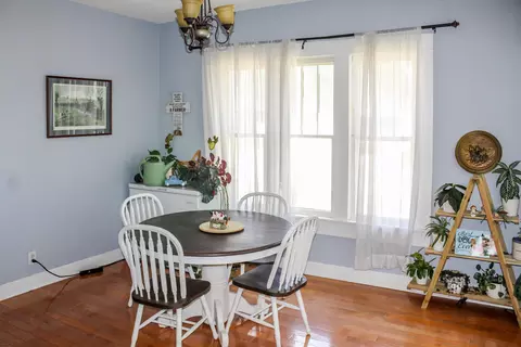 Dining - 107 N Leeds Ave, Eldon, MO 65026 photo 1 of 1
