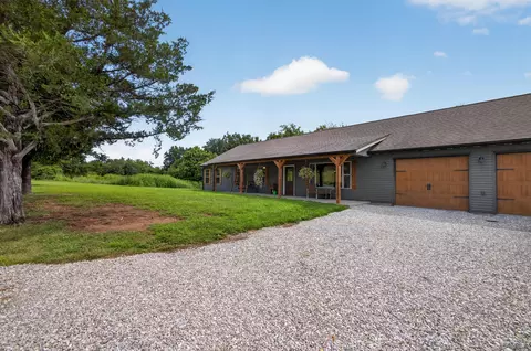 10350 N Everett School Rd, Harrisburg, MO 65256
