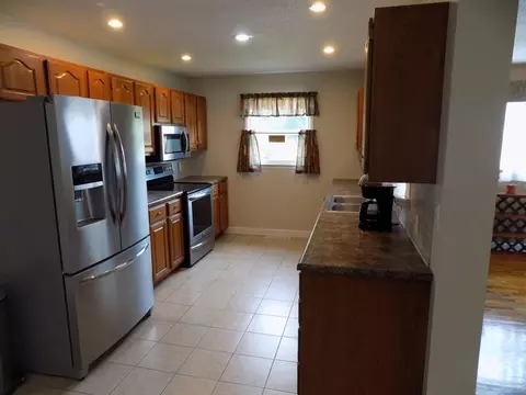 Kitchen - 815 E Mitchell Ave, Centralia, MO 65240 photo 2 of 4