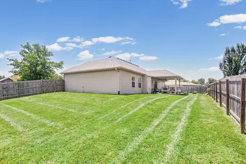 Exterior - 5501 Gemstone Way, Columbia, MO 65202 photo 5 of 5