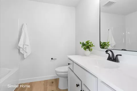 Bath - 2664 Frazier Lp Lp, Columbia, MO 65202 photo 1 of 2
