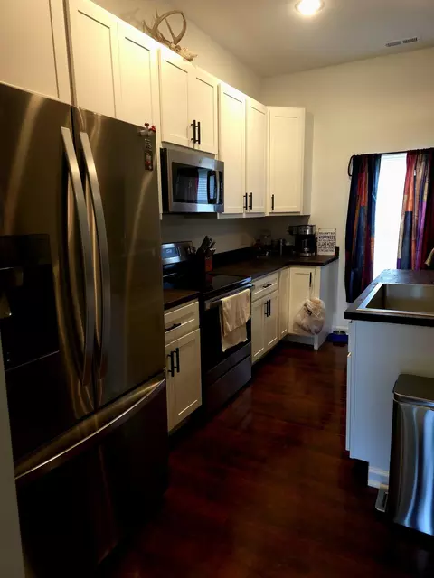 Kitchen - 322 Palmyra St, Perry, MO 63462 photo 1 of 4