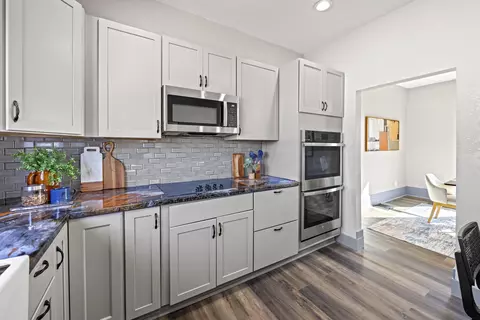 Kitchen - 1012 N Bluff St, Fulton, MO 65251 photo 5 of 5