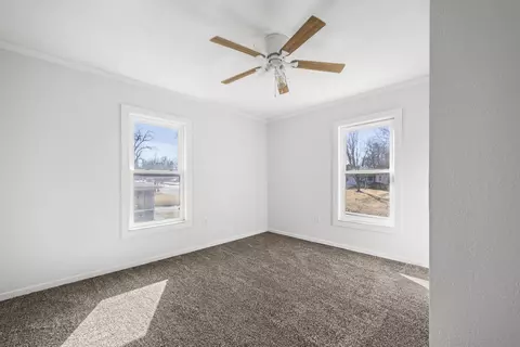 Bedroom - 1012 N Bluff St, Fulton, MO 65251 photo 3 of 4