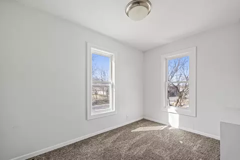 Bedroom - 1012 N Bluff St, Fulton, MO 65251 photo 4 of 4
