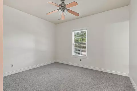 Bedroom - 508 Middleton Dr, Ashland, MO 65010 photo 4 of 9