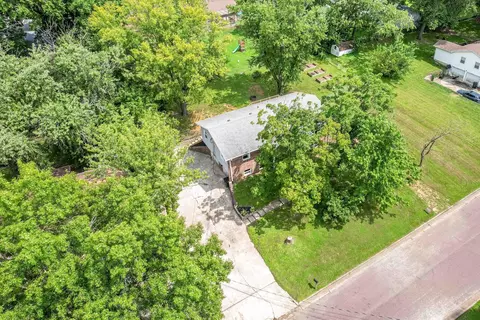 View/Area - 1002 Randall Ln, Fulton, MO 65251 photo 2 of 4