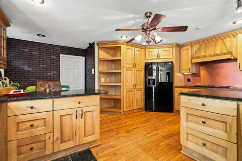 Kitchen - 12000 N Rte N, Columbia, MO 65203 photo 8 of 9