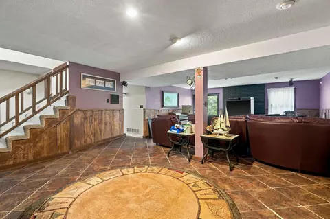 Entry Way - 12000 N Rte N, Columbia, MO 65203 photo 4 of 4