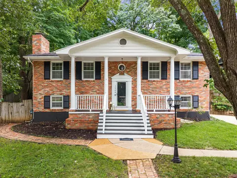 1508 Woods Ct, Columbia, MO 65203