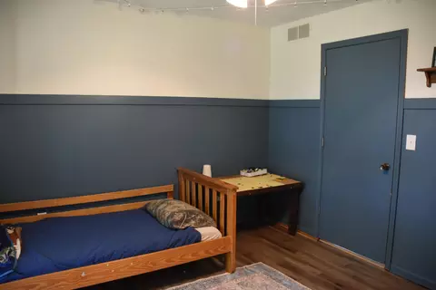Bedroom - 1850 E Trails End Rd, Sturgeon, MO 65284 photo 4 of 23