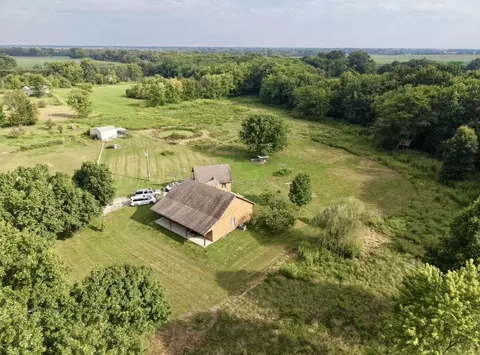 View/Area - 1850 E Trails End Rd, Sturgeon, MO 65284 photo 2 of 3
