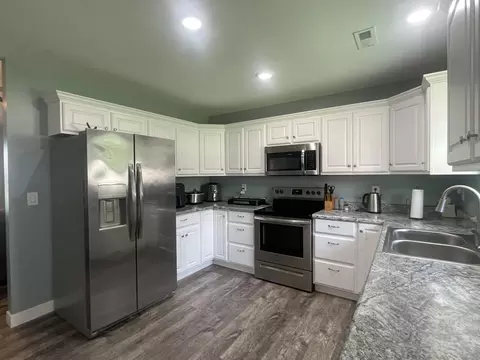 Kitchen - 503 Bradley St, Auxvasse, MO 65231 photo 4 of 4