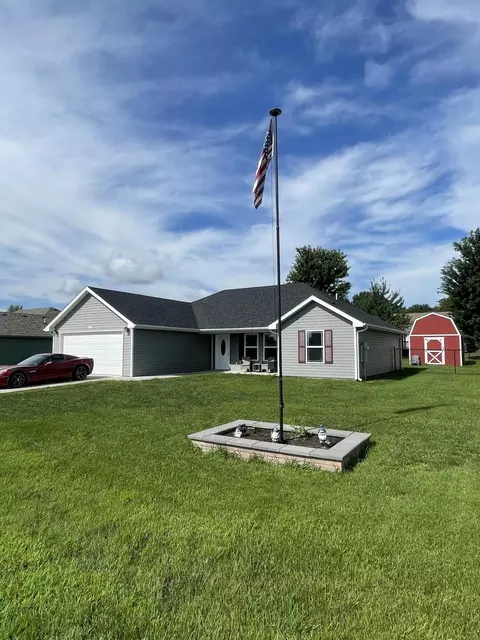 Exterior - 503 Bradley St, Auxvasse, MO 65231 photo 3 of 13