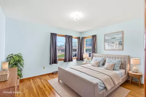 Bedroom - 906 E Morningside Dr, Fulton, MO 65251 photo 7 of 7