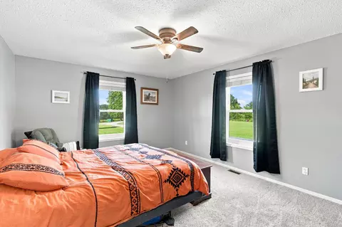 Bedroom - 1790 County Road 1815, Cairo, MO 65239 photo 3 of 6