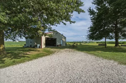 Exterior - 1790 County Road 1815, Cairo, MO 65239 photo 6 of 11