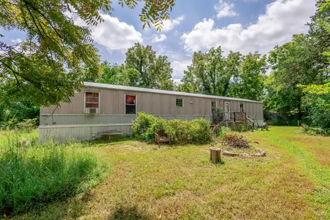 Exterior - 3700 W Harper Rd, Clark, MO 65243 photo 1 of 3