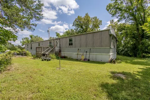 Exterior - 3700 W Harper Rd, Clark, MO 65243 photo 2 of 3