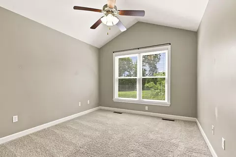 Bedroom - 3908 Eagle View Ct, Columbia, MO 65203 photo 6 of 7