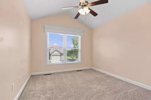 Bedroom - 3908 Eagle View Ct, Columbia, MO 65203 photo 4 of 7