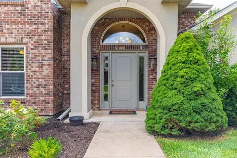 Entry Way - 3908 Eagle View Ct, Columbia, MO 65203 photo 1 of 6