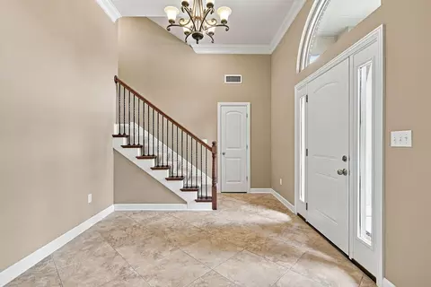 Entry Way - 3908 Eagle View Ct, Columbia, MO 65203 photo 3 of 6