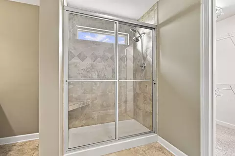 Bath - 3908 Eagle View Ct, Columbia, MO 65203 photo 2 of 5