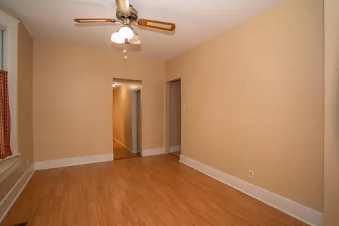 Living - 625 Gilman St, Moberly, MO 65270 photo 4 of 5