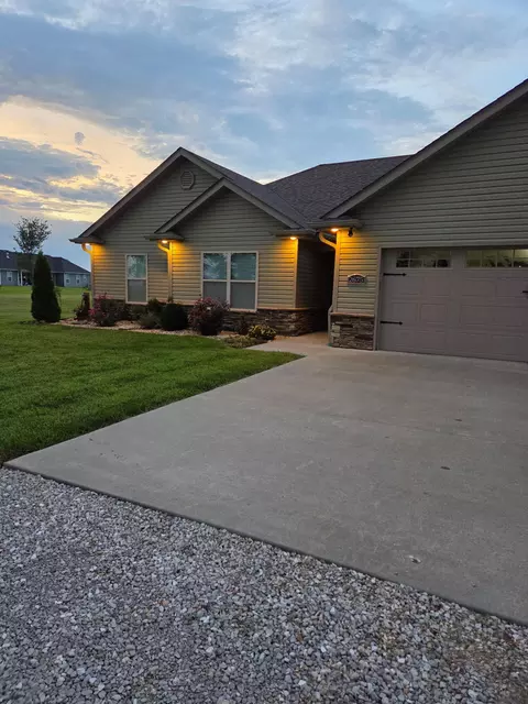 Exterior - 2675 E Highway Cc, Sturgeon, MO 65284 photo 15 of 19