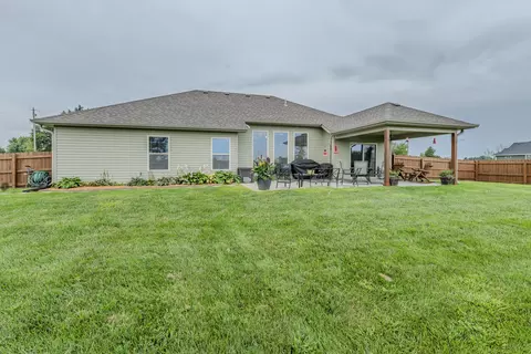 Exterior - 2675 E Highway Cc, Sturgeon, MO 65284 photo 3 of 19