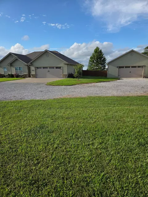 Exterior - 2675 E Highway Cc, Sturgeon, MO 65284 photo 18 of 19