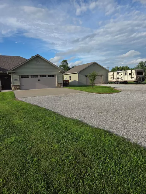 Exterior - 2675 E Highway Cc, Sturgeon, MO 65284 photo 19 of 19