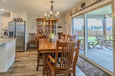 Dining - 2675 E Highway Cc, Sturgeon, MO 65284 photo 2 of 2