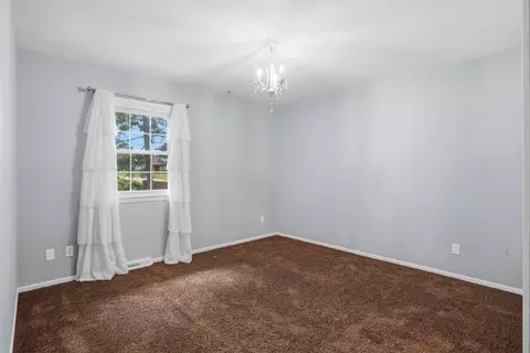 Bedroom - 400 Douglas Blvd, Fulton, MO 65251 photo 2 of 3