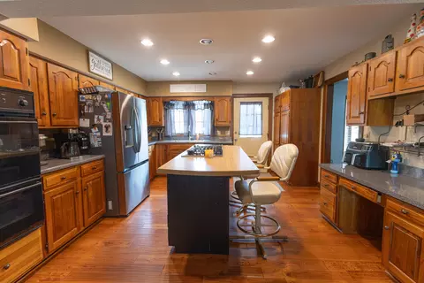 Kitchen - 605 S Broadway St, Salisbury, MO 65281 photo 1 of 3