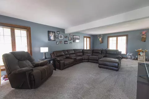 Living - 605 S Broadway St, Salisbury, MO 65281 photo 1 of 2