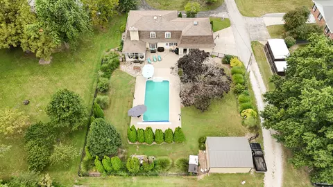 View/Area - 605 S Broadway St, Salisbury, MO 65281 photo 5 of 8