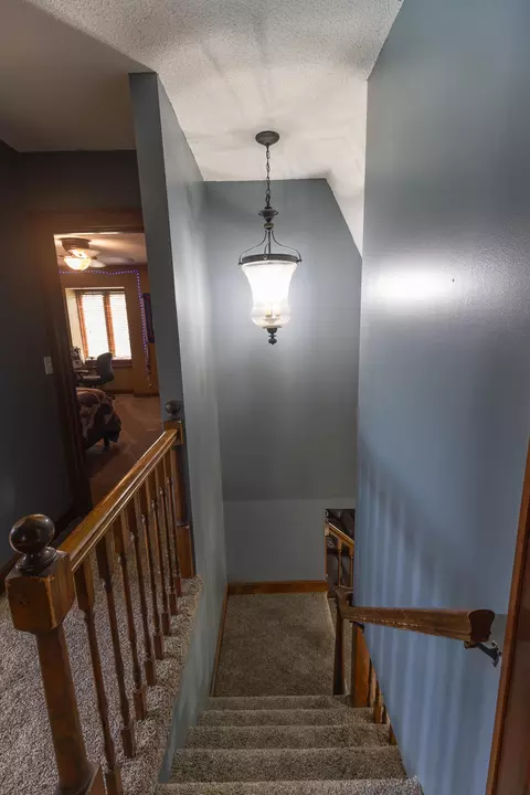 Entry Way - 605 S Broadway St, Salisbury, MO 65281 photo 6 of 6