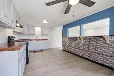 Kitchen - 308 N Ruby St, Sturgeon, MO 65284 photo 3 of 7
