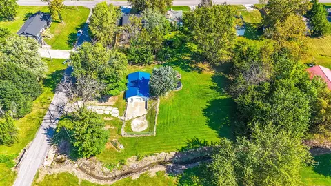 View/Area - 308 N Ruby St, Sturgeon, MO 65284 photo 2 of 4