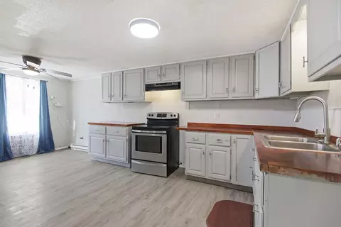 Kitchen - 308 N Ruby St, Sturgeon, MO 65284 photo 6 of 7