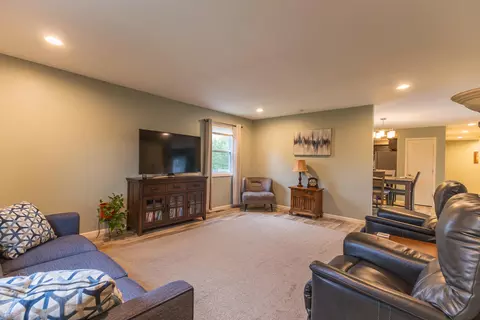 Living - 1362 Highway Cc, Cairo, MO 65239 photo 2 of 2