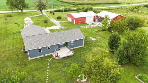View/Area - 1362 Highway Cc, Cairo, MO 65239 photo 8 of 10