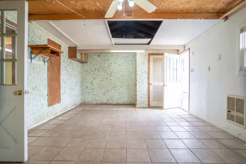 Other - 320 Wisdom St, Moberly, MO 65270 photo 8 of 10