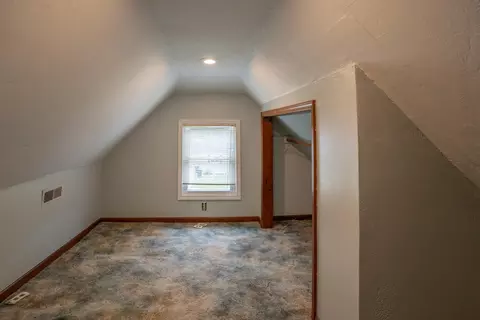 Bedroom - 320 Wisdom St, Moberly, MO 65270 photo 4 of 6