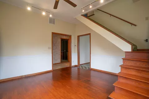Living - 320 Wisdom St, Moberly, MO 65270 photo 4 of 4
